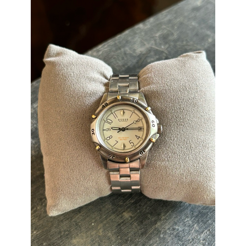 Guess Waterpro Quartz Jam Tangan Wanita Bekas