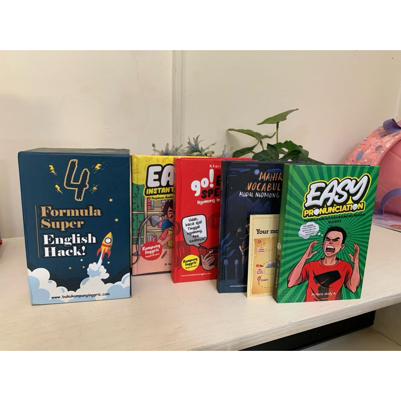 BUKU 4 FORMULA SUPER ENGLISH HACK (PRELOVED)