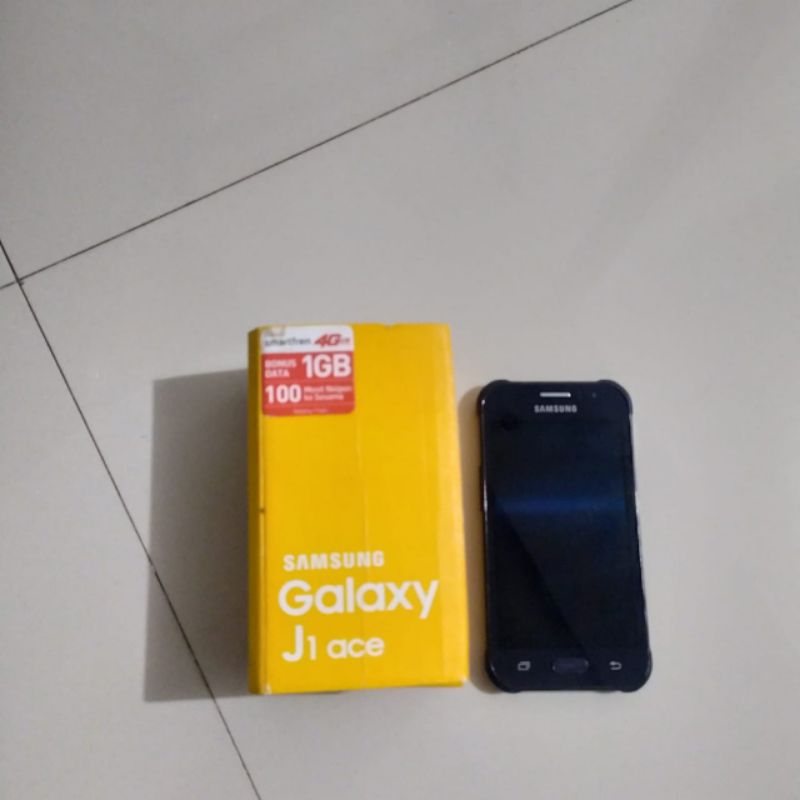 HP SAMSUNG GALAXY J1 ACE BEKAS MINUS