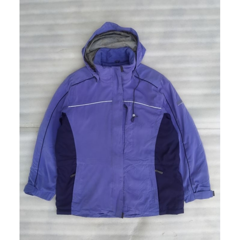 Jaket Outdoor Pacific Trail