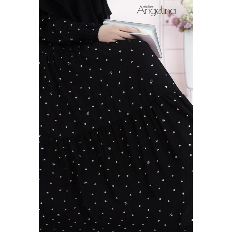 Preloved Bella Dress Lil Heart size M. ATELIER ANGELINA