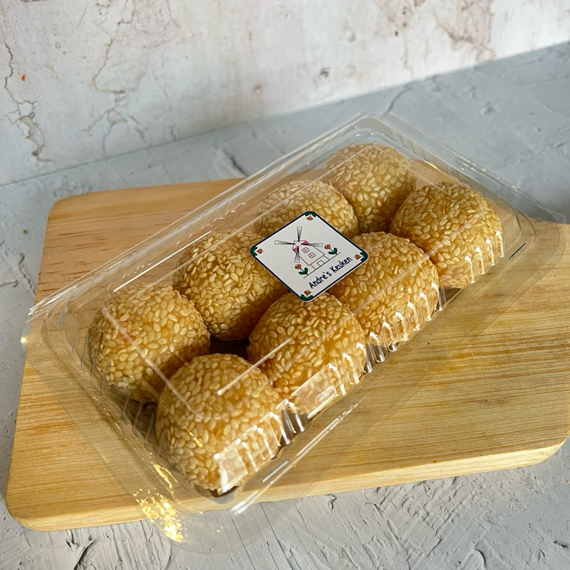 

Jajanan Kue Bola Onde Mini Isi Kacang Ijo 1pak (8pcs)