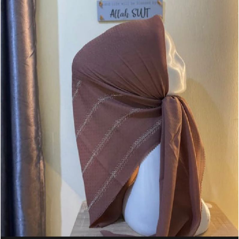 hijab segi empat potton star payet swarovsky mewah//kerudung potton star payet mewah//jilbab segi em