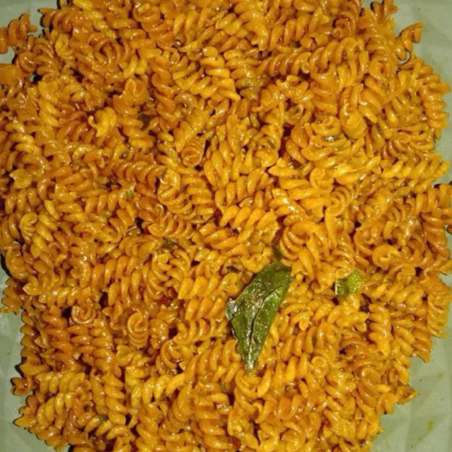 

Makroni Spiral Pedas Balado 1 KG Kiloan Murah Enak / Makaroni Spiral Makaroni Ulir / Macaroni Spiral Bantet