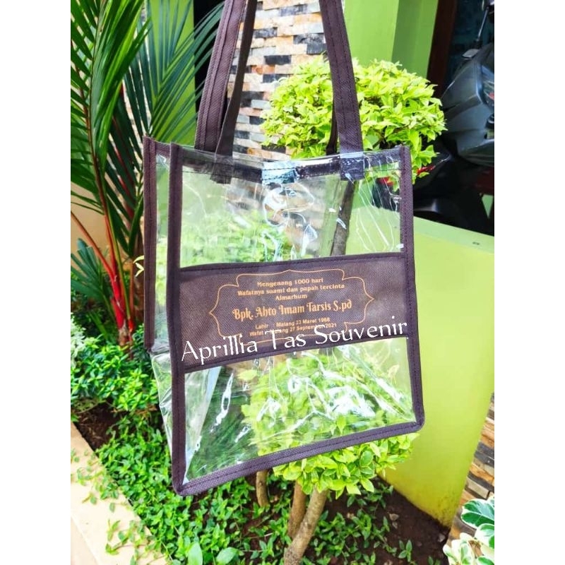 

Tas Mika Haul, Tas bingkisan Hajatan, Tas souvenir ukuran T25, L22, P 22