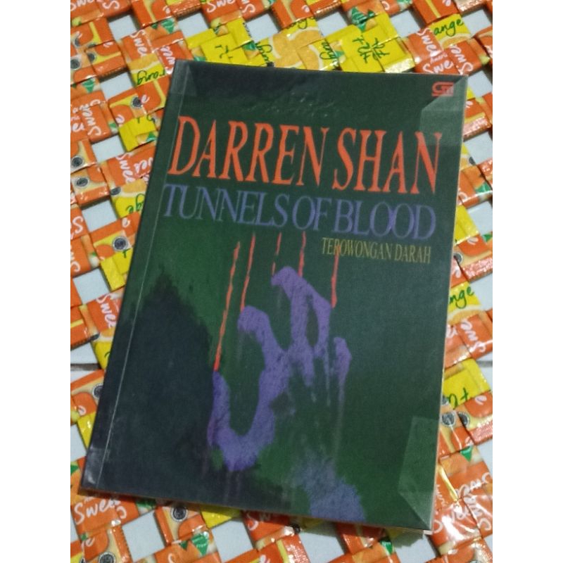novel tunnel of blood / terowongan darah