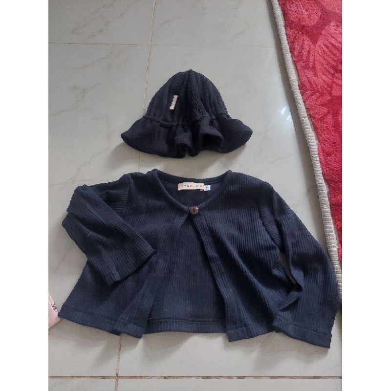 Cardi Hitam,leo,kupu²coklat sz S +Topi