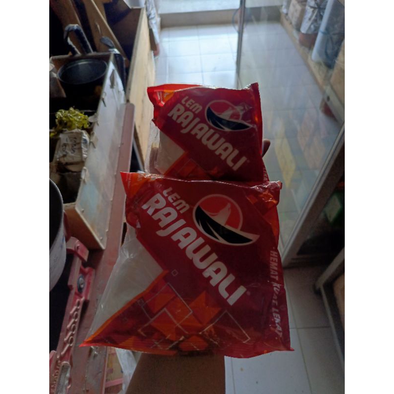 lem kayu/lem rajawali kemasan 1kg dan 1/2kg