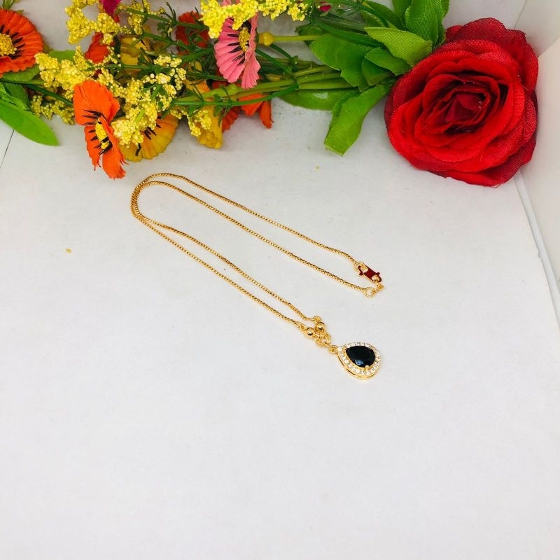 Kalung itali wanita bandul batu permata hitam perhiasan lapis emas xuping KL070628