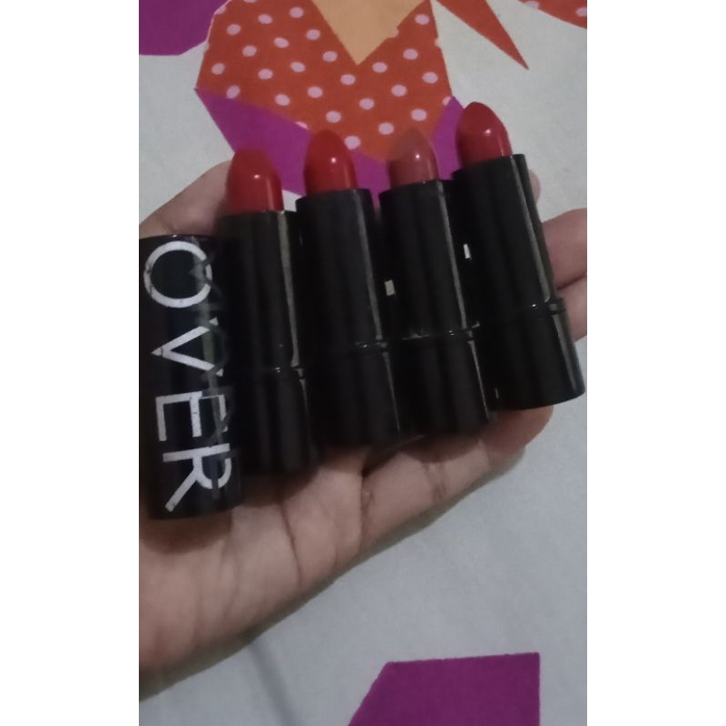 Lipstik putar makeover