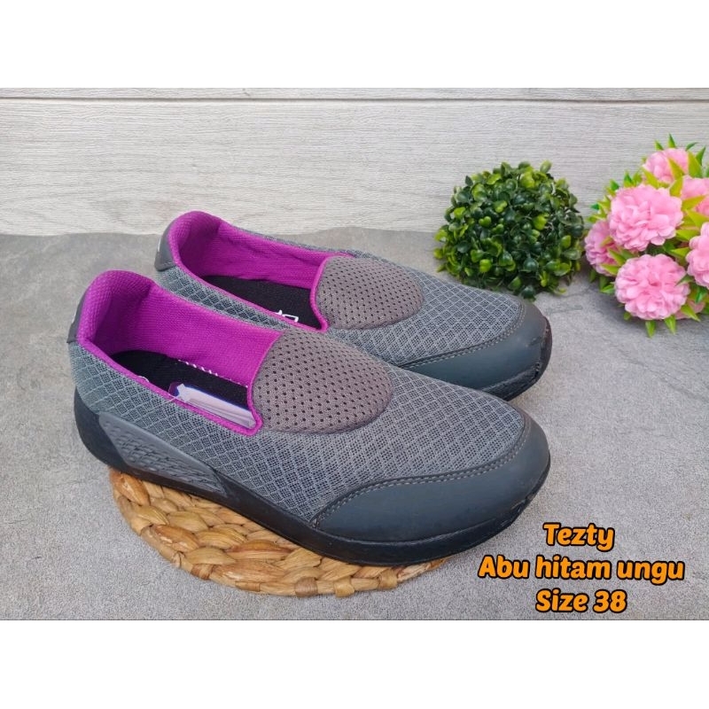 SEPATU SLIP ON WANITA ANDO KYRA TESZTY - SIZE 37-40 - SLIP ON WANITA KEREN MURAH  -  SEPATU SLIP ON 