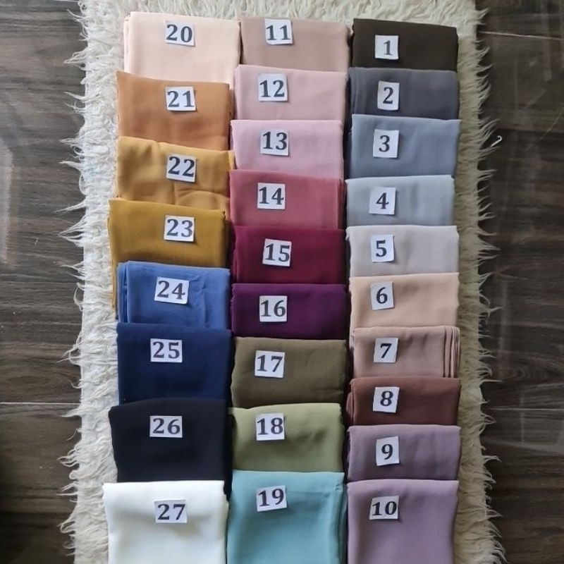 Segi empat (scarf) ceruty by Arniz