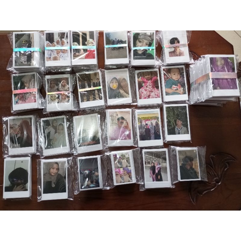 

polaroid, stiker hilogram