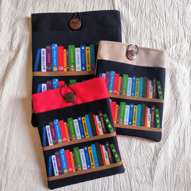 

Book Sleeve Motif Colorful Bookshelf