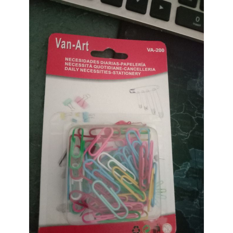 

VAN ART - KLIP WARNA WARNI