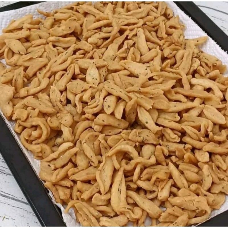 

Kue Bawang Gunting Jadul 500 gr