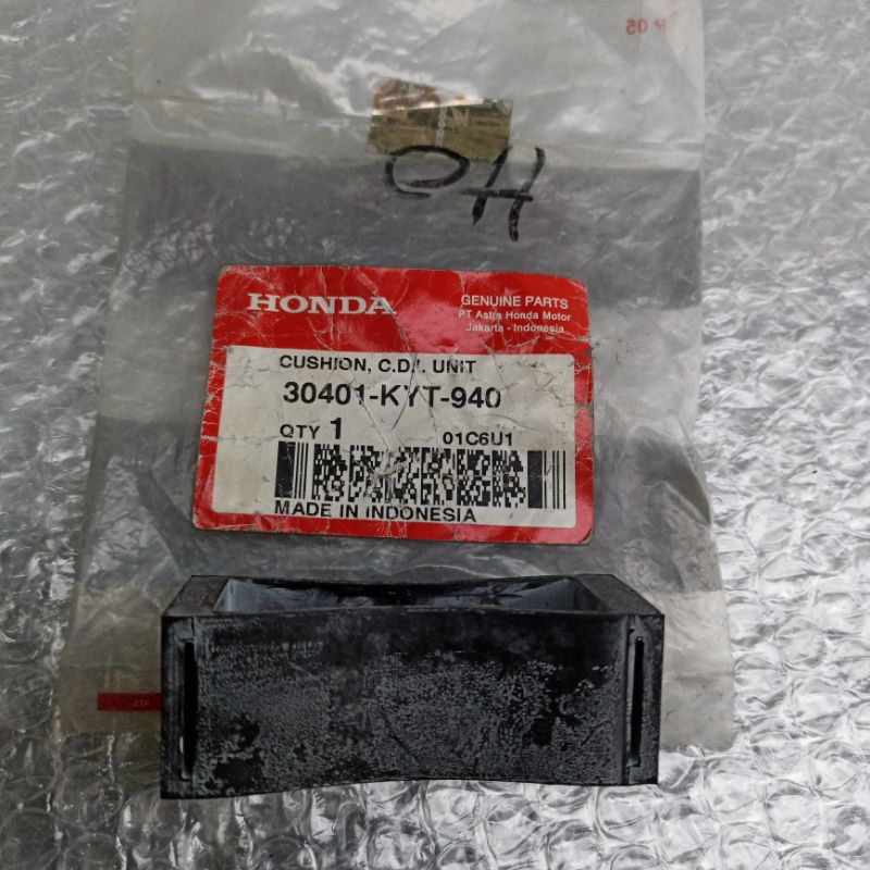 KARET DUDUKAN CDI BEAT SCOOPY SAPCY KARBU CARBU LAMA PERTAMA ORI AHM 30401-KYT-940
