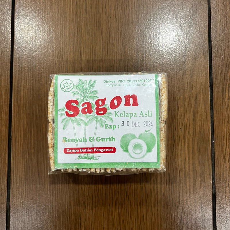 

Snack Kue Sagon Kelapa 1Pak