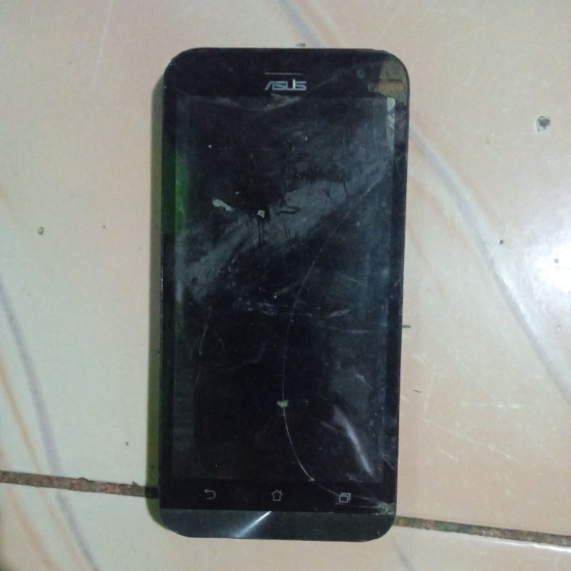 hp Asus Zenfone z00ed minus pake wifi aja sama lcd ga ada gambarnya