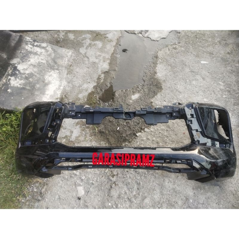 Bumper bemper depan new pajero 2022 UP