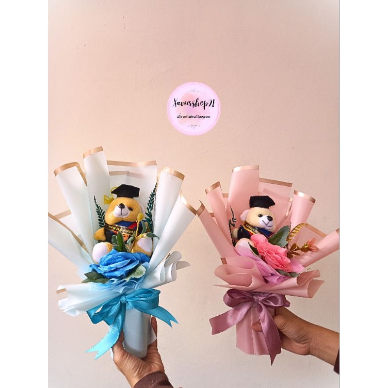 Buket Wisuda / Buket Boneka Wisuda / Hadiah Wisuda (FREE SELEMPANG NAMA DI BONEKA)