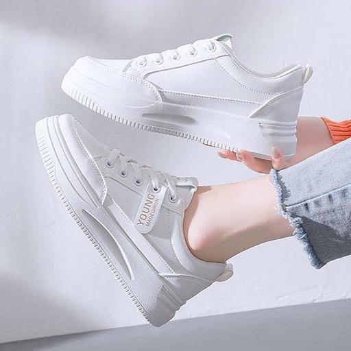 Sepatu wanita sneakers wanita kekinian sepatu tali wanita sneakers model sepatu casual