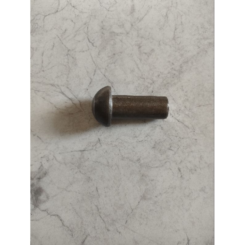 Paku Keling besi R 9.5x51