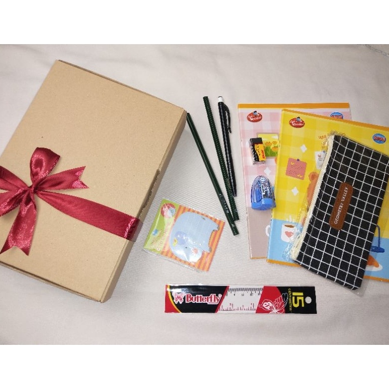 

KODE T52T Paket Alat Tulis Set Anak Paket Buku Tulis Sidu 38 Lembar Alat Tulis Set Hampers Alat Tulis Anak Lengkap