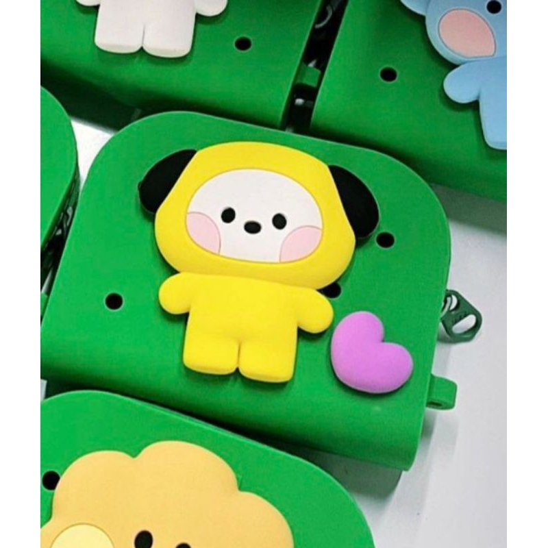 BT21 X Coller Silicone Pouch, Starbucks Nutcracker Bear Pouch, Peanuts x Innisfree, Tokidoki x Shihl