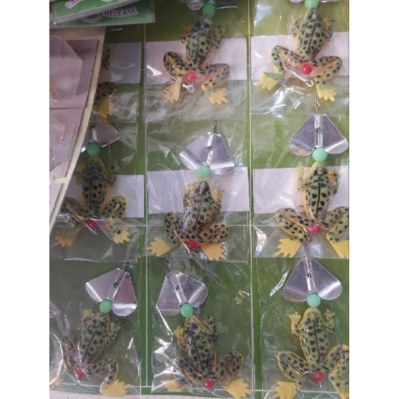 umpan kodok karet + spiner