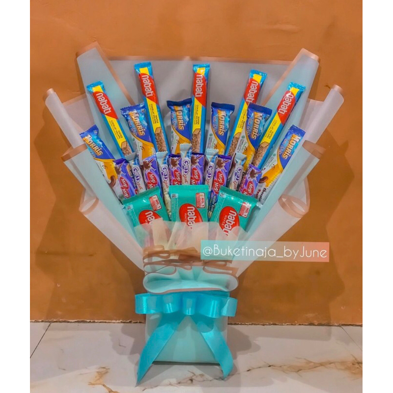 

Buket Snack degan berbagai macam snack