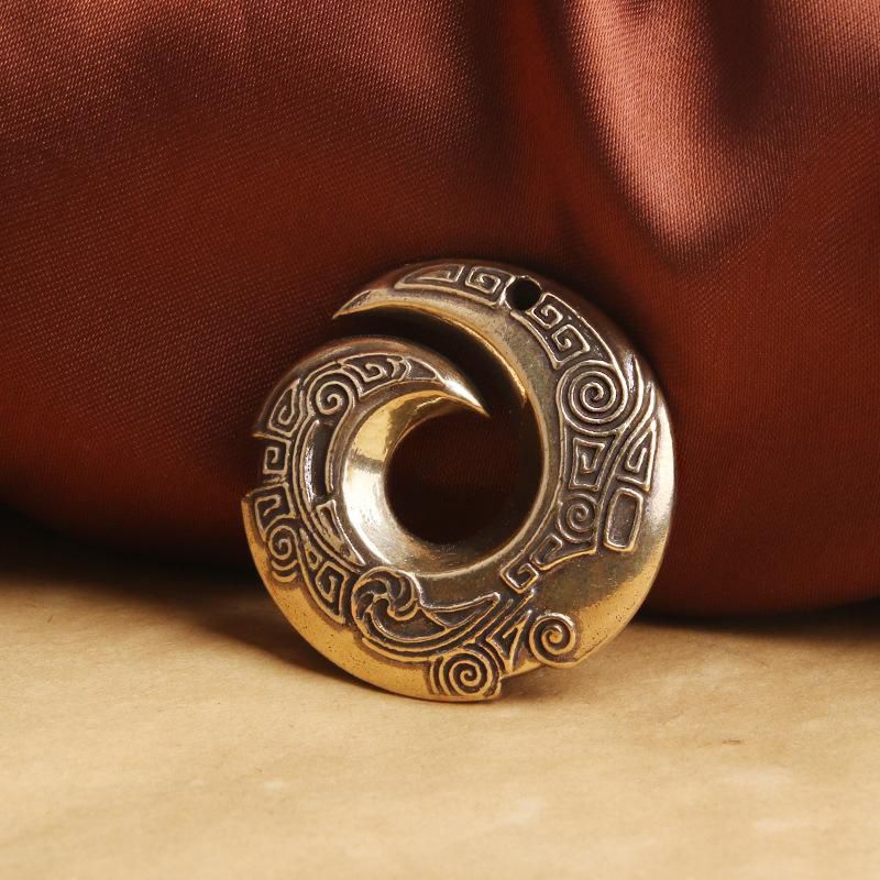 Aksesoris Liontin Rantai Babi