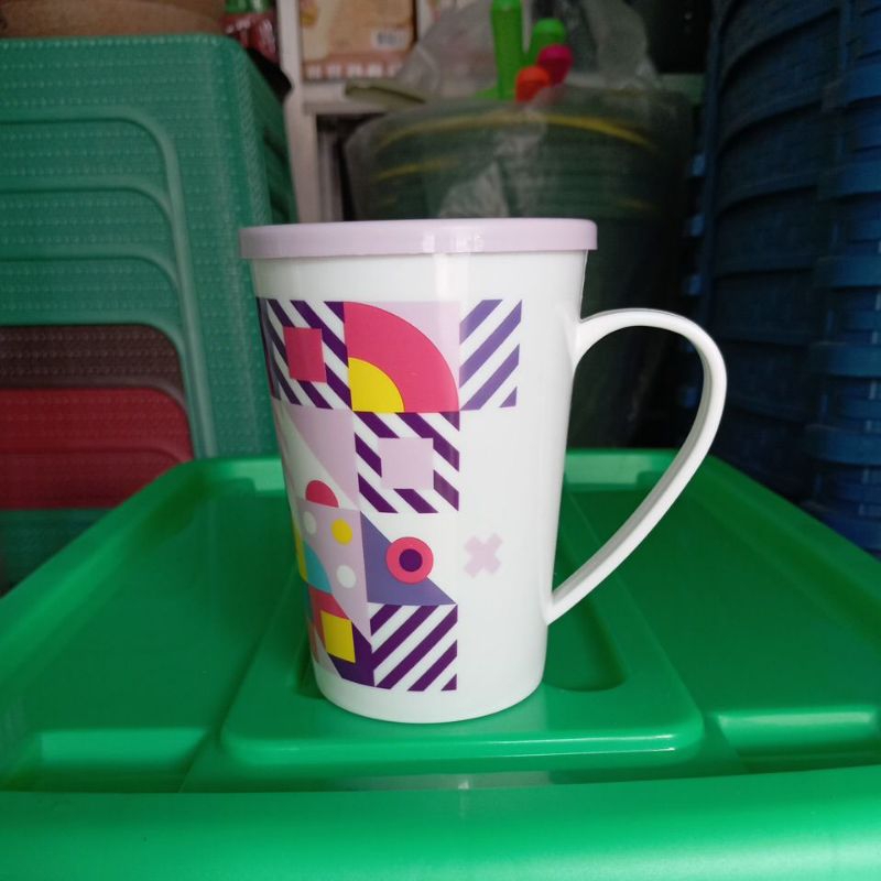 Gelas tutup / mug tutup plastik 500 ml