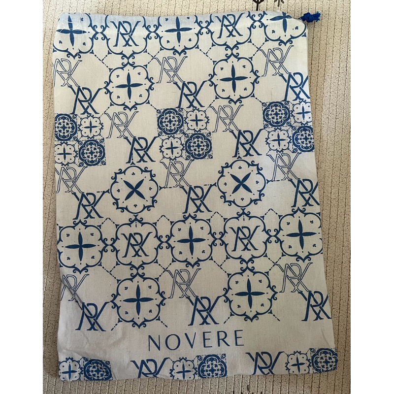 Novere dust bag