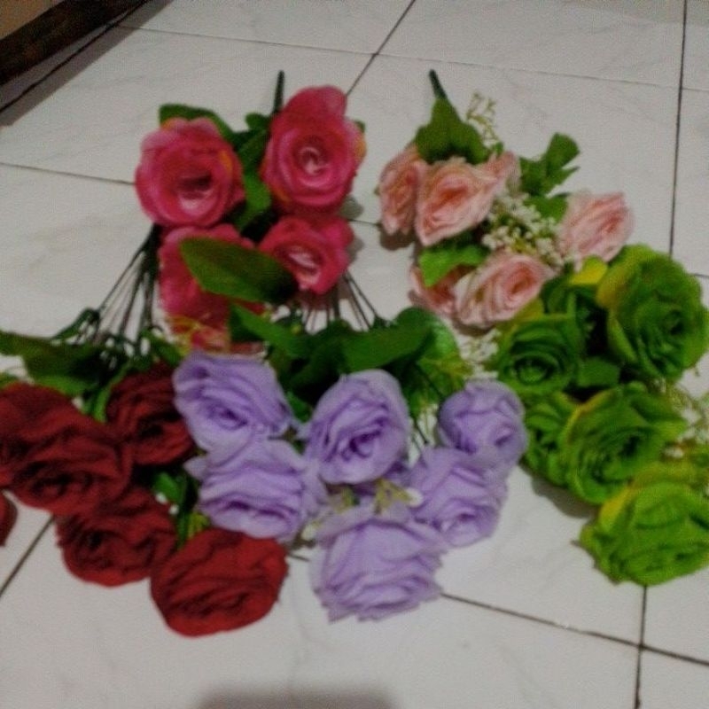 Bunga Mawar Artifisial/ mawar tropis