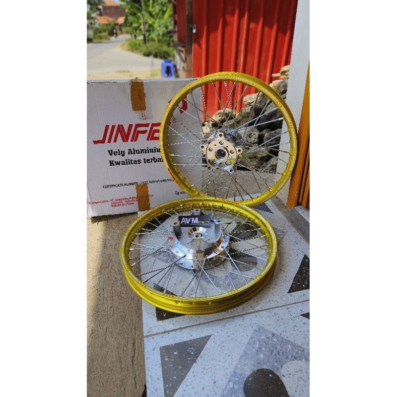 paket velg pcx 150 pcx 160 ring 17 velg rossi slot velg bubut velg custom pelek rossi rim rossi slot