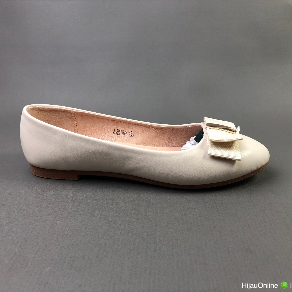 Sepatu FRANSISCA RENALDY L DELLA Sepatu Flat Shoes Wanita Fransisca Renaldy Original