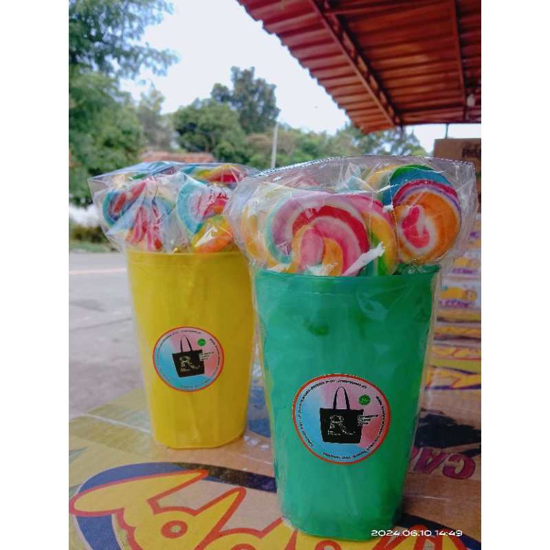 

lolipop warna / lollypop berhadiah gelas / lollypop manis / lollypop murah