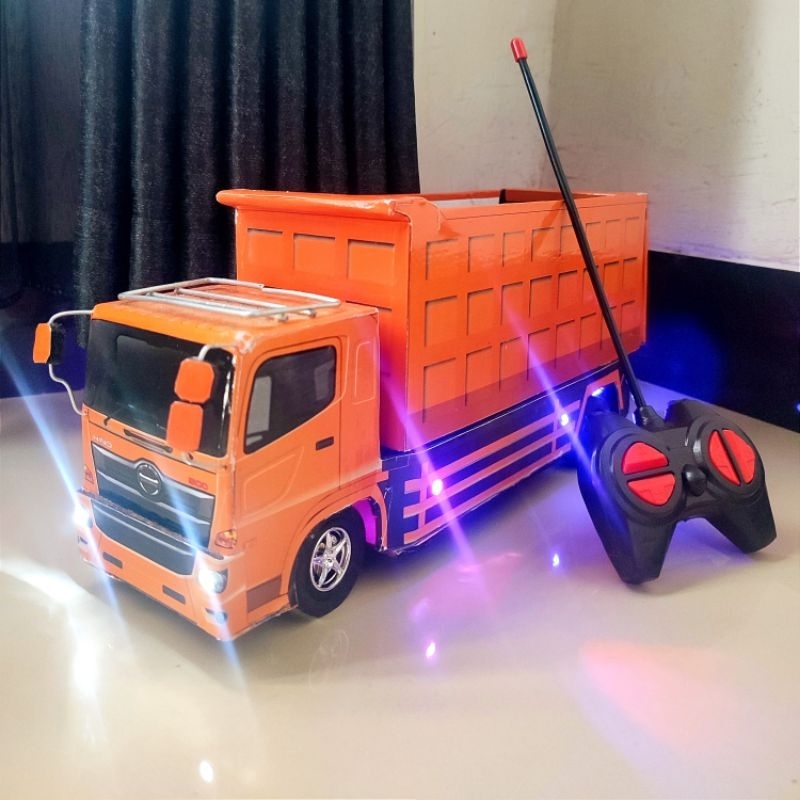 Dump hino remot control miniatur truk anak anak termurah