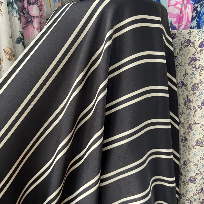 ORIGINAL BABY SILK / Kain Diorsilk Armani / kain Armani