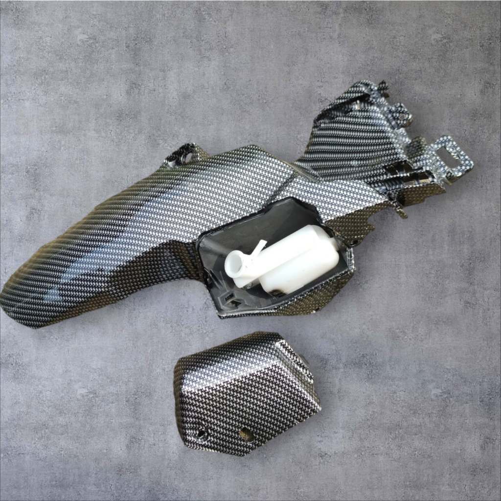 Hugger Vario vario125 vario150 Model AIRBLADE Carbon glossy