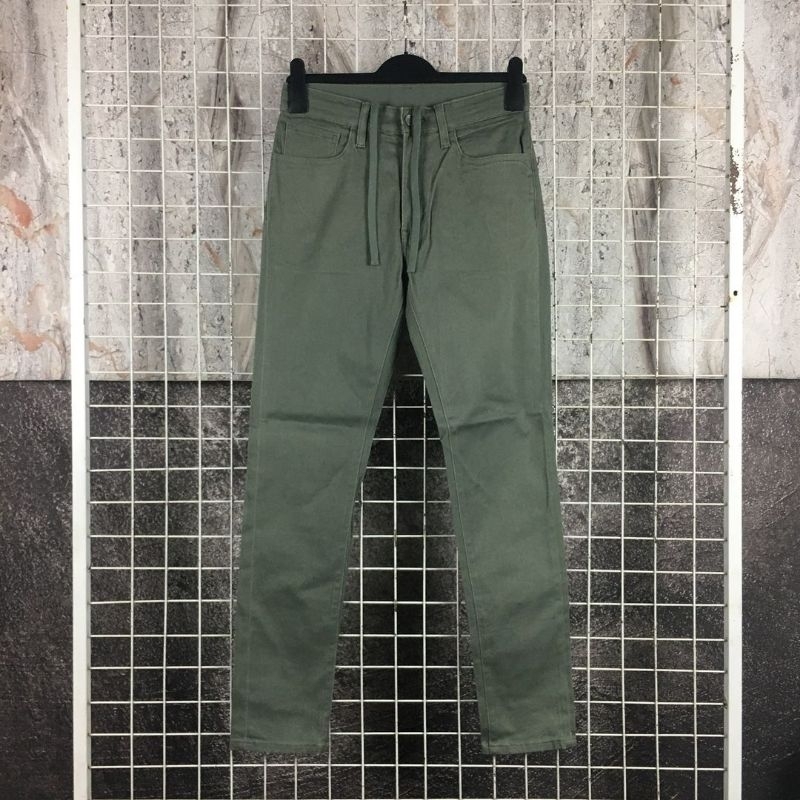 Celana Panjang Formal Ankle Pants Branded Original UNIQLO Ankle Pants Size S . SDA 05562 Second Beka