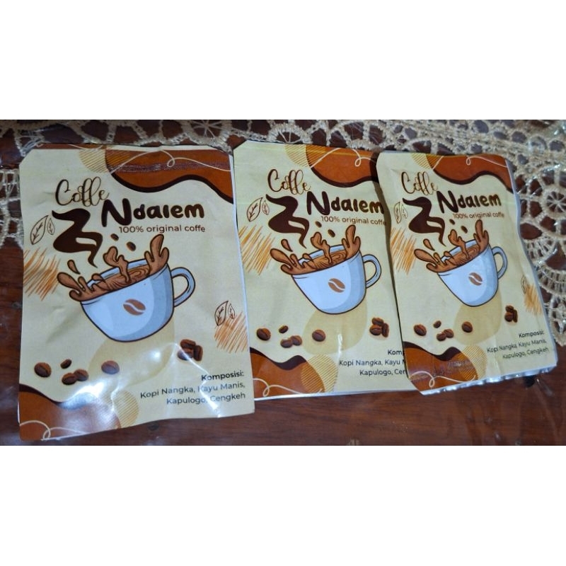 

kopi hitam excelsa