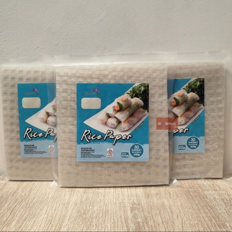 

RB Rice Paper KOTAK 300 g isi 30 lembar HALAL - Banh Trang 22cm - Kulit Lumpia Vietnam- Rice roll-