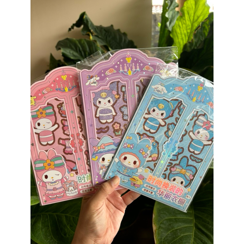 

Sticker Bongkar Pasang Holo Sanrio Gembul