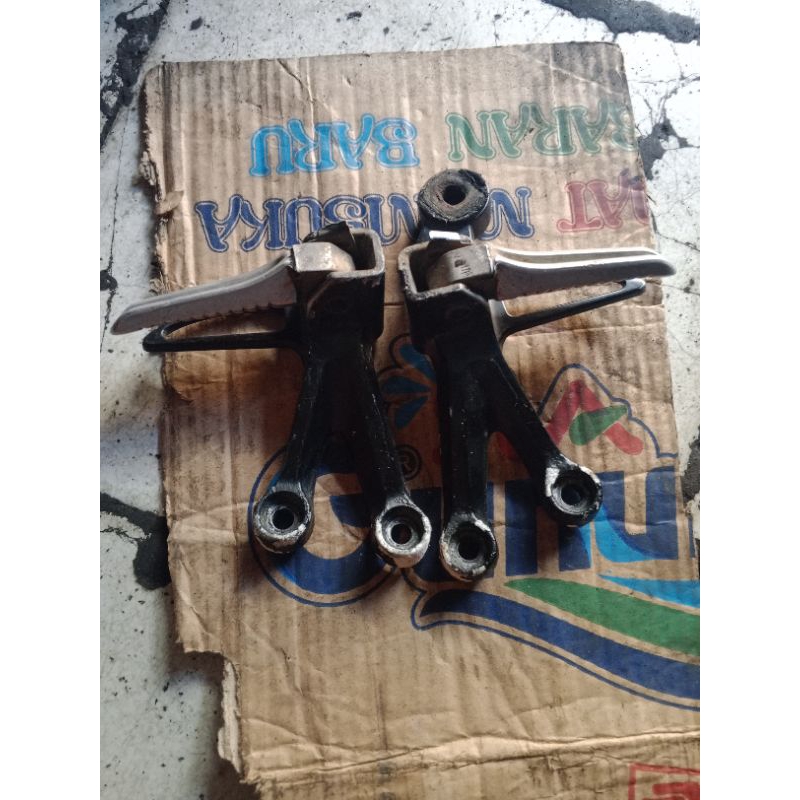 step bustep belakang satria Fu Kanan kiri asli copotan