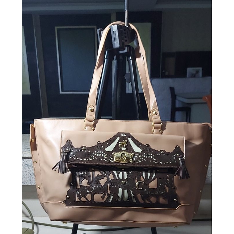 TAS PRELOVED ORIGINAL TOTE BAG LAPALETTE MINUS TF WARNA SAMAR DI BAWAH