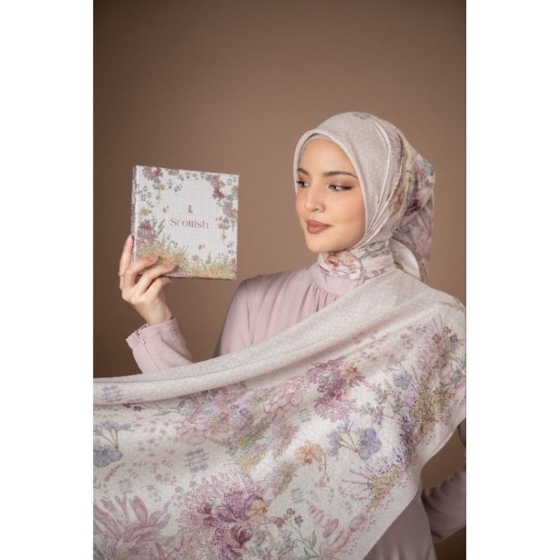 Scottish Scarf by Heylocal