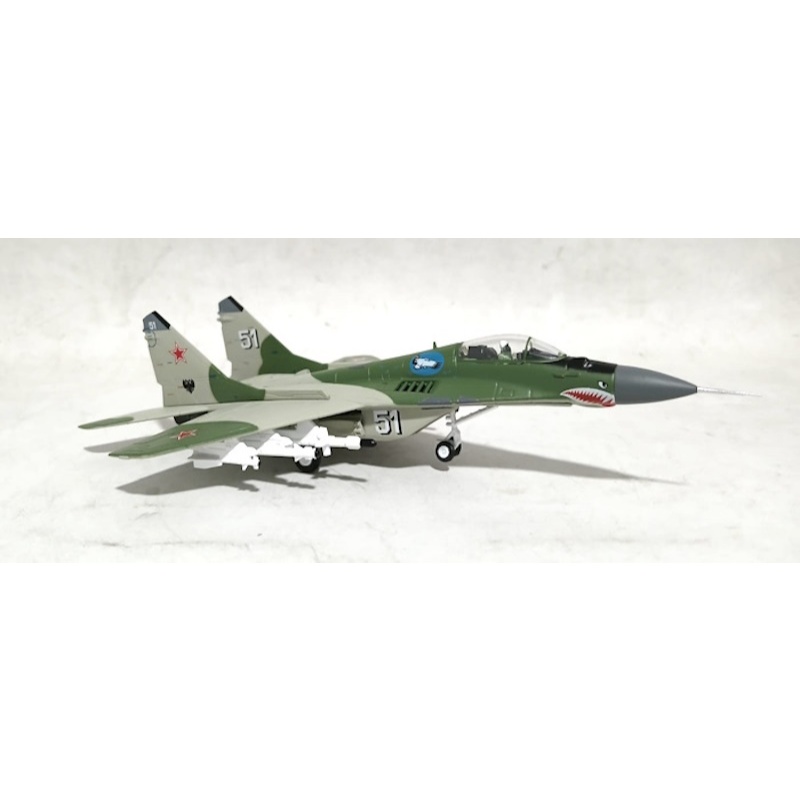 AMER 1/100 MIG-29 Fulcrum-C USSR 1991