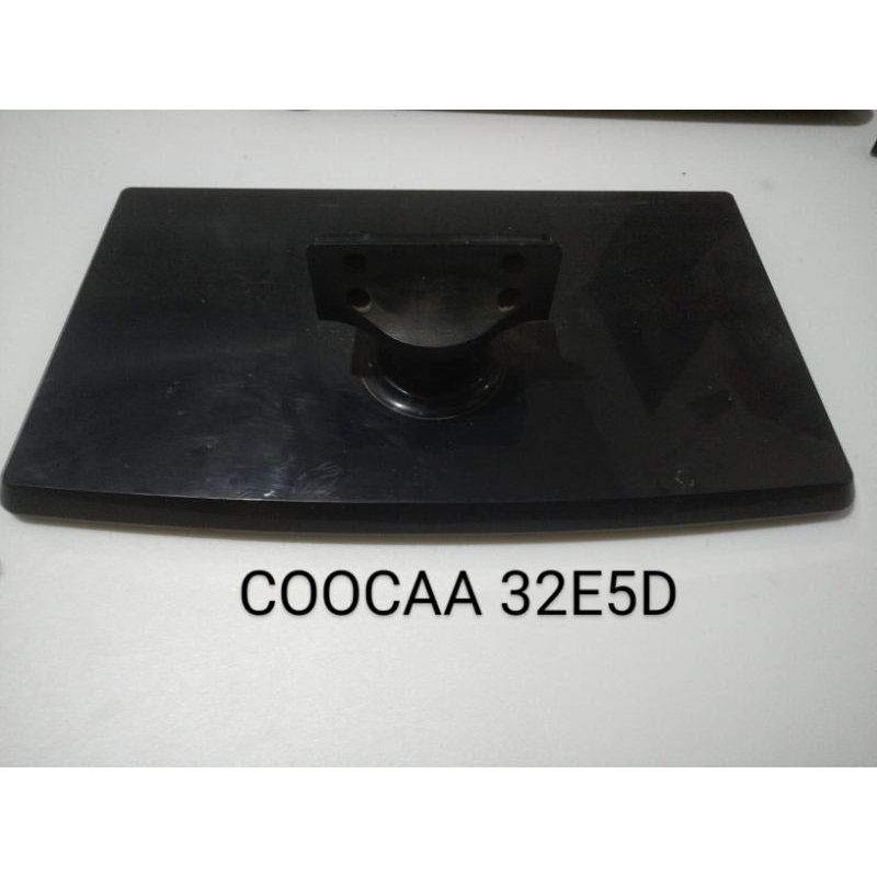 Coocaa 32e5d dudukan kaki tv
